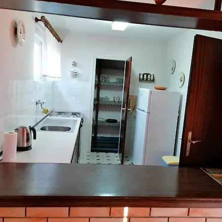 Guesthouse Butkovic Punat Exterior photo